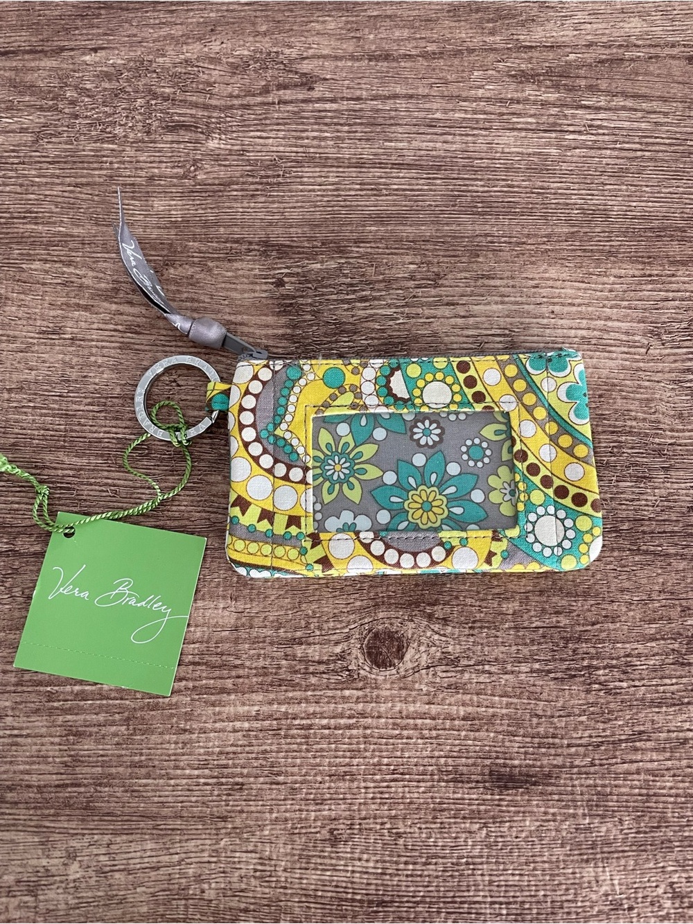 NWT Vera Bradley Zip ID Case Lemon Parfait